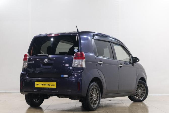 Toyota Spade с пробегом 2015 года, цена 969 000 рублей, 105000 км, компактвэн, Автокод Объявления