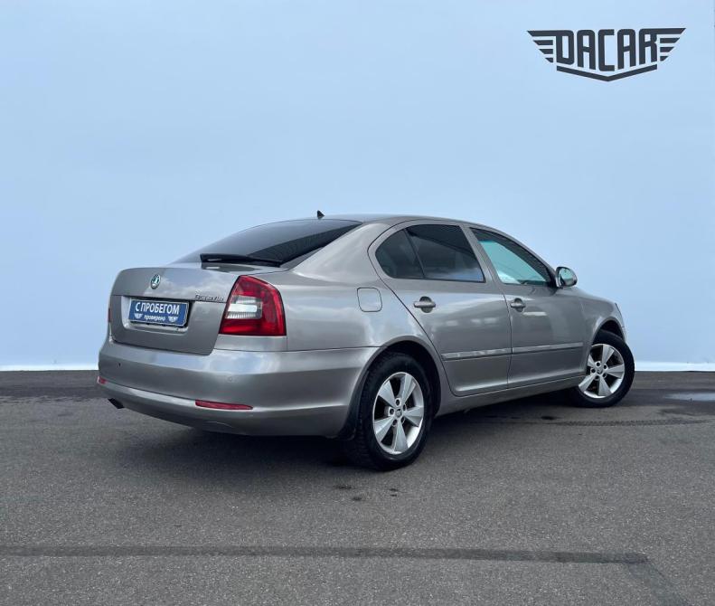 Skoda Octavia II (A5) Рестайлинг Санкт-Петербург  - изображение 2