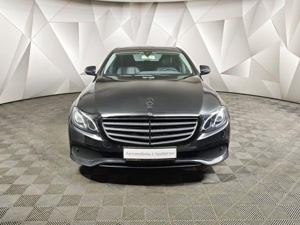 Mercedes-Benz E-Класс V (W213 S213 C238) с пробегом 2018 года, цена 2 055 000 рублей, 211105 км, седан, Автокод Объявления