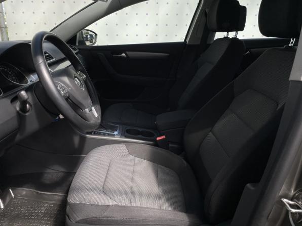 Volkswagen Passat B7 с пробегом 2012 года, цена 1 240 000 рублей, 176113 км, седан, Автокод Объявления