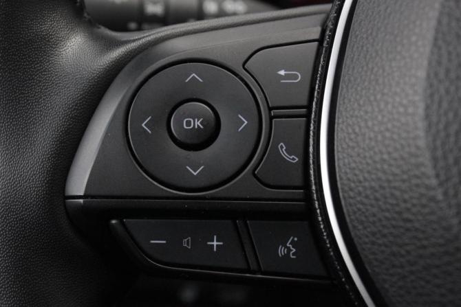 Toyota RAV4 V (XA50) с пробегом 2021 года, цена 3 650 000 рублей, 56116 км, внедорожник, Автокод Объявления