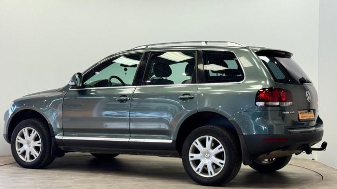 Volkswagen Touareg I Рестайлинг с пробегом 2008 года, цена 949 000 рублей, 309931 км, внедорожник, Автокод Объявления