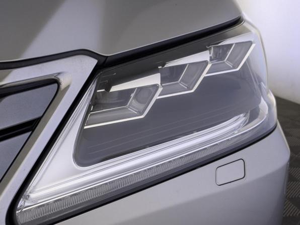 Lexus LX III Рестайлинг 2 с пробегом 2019 года, цена 10 245 000 рублей, 50975 км, внедорожник, Автокод Объявления