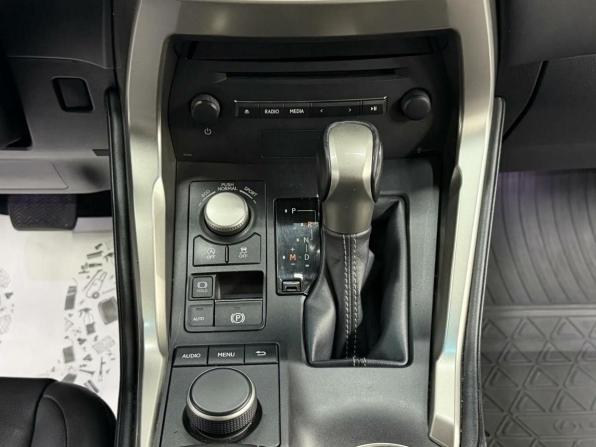 Lexus NX I с пробегом 2015 года, цена 3 097 000 рублей, 141336 км, внедорожник, Автокод Объявления