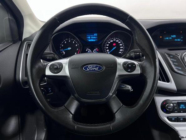 Ford Focus III с пробегом 2013 года, цена 890 000 рублей, 66383 км, седан, Автокод Объявления