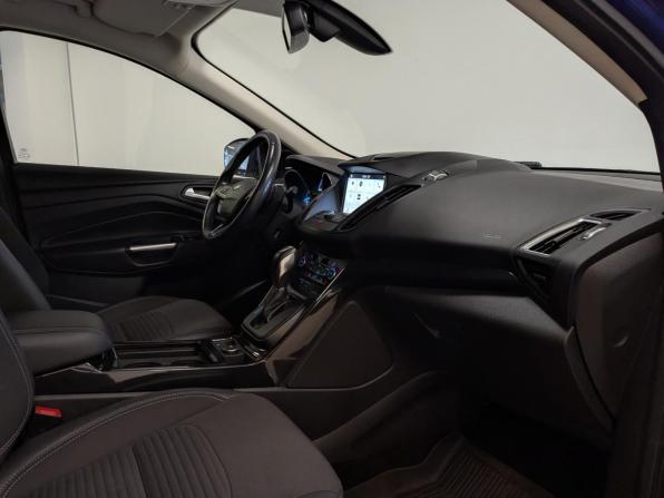 Ford Kuga II Рестайлинг с пробегом 2017 года, цена 1 770 000 рублей, 93801 км, внедорожник, Автокод Объявления