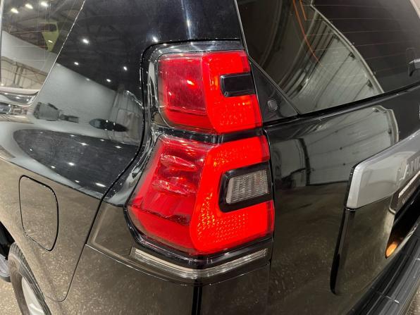 Toyota Land Cruiser Prado 150 Series Рестайлинг 2 с пробегом 2018 года, цена 4 440 000 рублей, 83000 км, внедорожник, Автокод Объявления