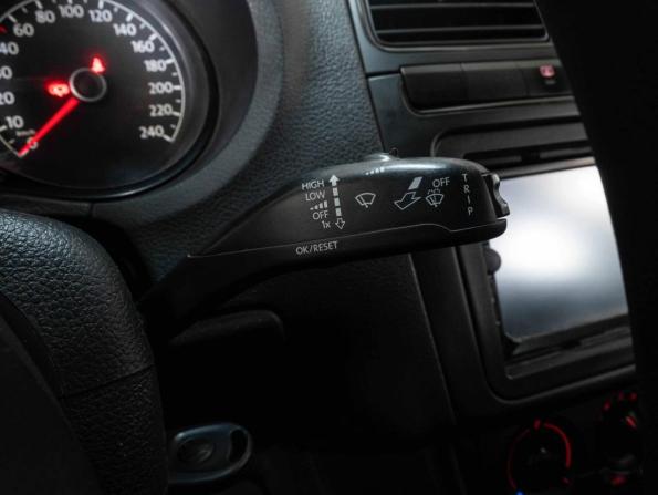 Volkswagen Polo V Рестайлинг с пробегом 2020 года, цена 875 000 рублей, 187139 км, седан, Автокод Объявления