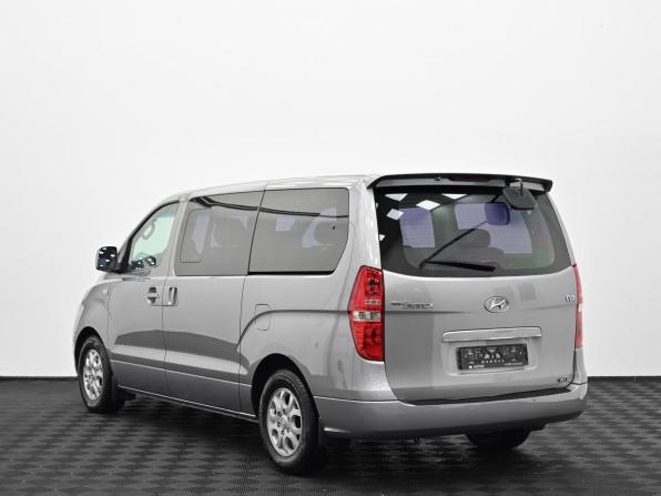 Hyundai Grand Starex I с пробегом 2011 года, цена 1 449 000 рублей, 215000 км, минивэн, Автокод Объявления