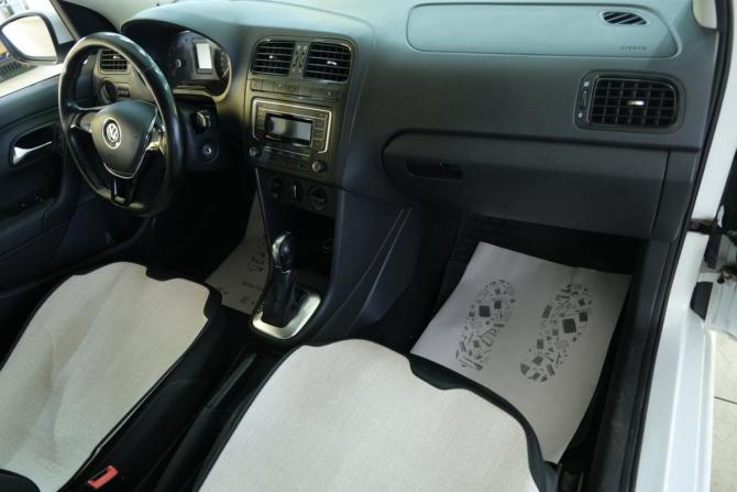 Volkswagen Polo V Рестайлинг с пробегом 2016 года, цена 889 000 рублей, 265500 км, седан, Автокод Объявления