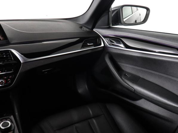 BMW 5 серии VII (G30/G31/G38) с пробегом 2019 года, цена 2 690 000 рублей, 204150 км, седан, Автокод Объявления