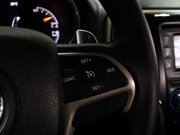 Jeep Grand Cherokee IV (WK2) Рестайлинг с пробегом 2013 года, цена 2 049 000 рублей, 71622 км, внедорожник, Автокод Объявления