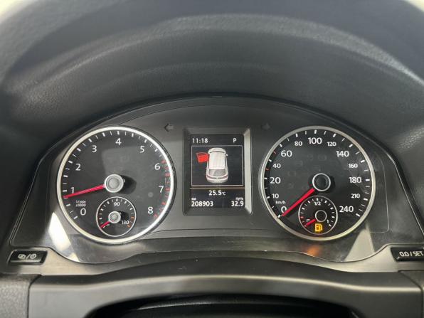 Volkswagen Tiguan I Рестайлинг с пробегом 2015 года, цена 1 799 000 рублей, 208851 км, внедорожник, Автокод Объявления