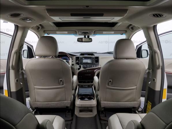 Toyota Sienna III с пробегом 2012 года, цена 2 600 000 рублей, 121500 км, минивэн, Автокод Объявления