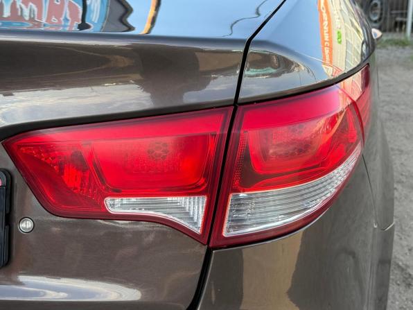 Kia Rio III Рестайлинг с пробегом 2015 года, цена 890 000 рублей, 168758 км, седан, Автокод Объявления