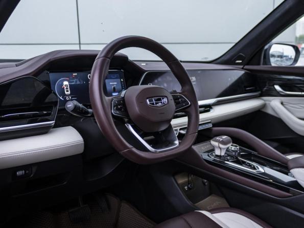 Geely Monjaro I с пробегом 2023 года, цена 3 249 000 рублей, 50000 км, внедорожник, Автокод Объявления