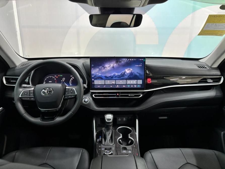 Toyota Highlander IV (XU70) Набережные Челны  - изображение 21