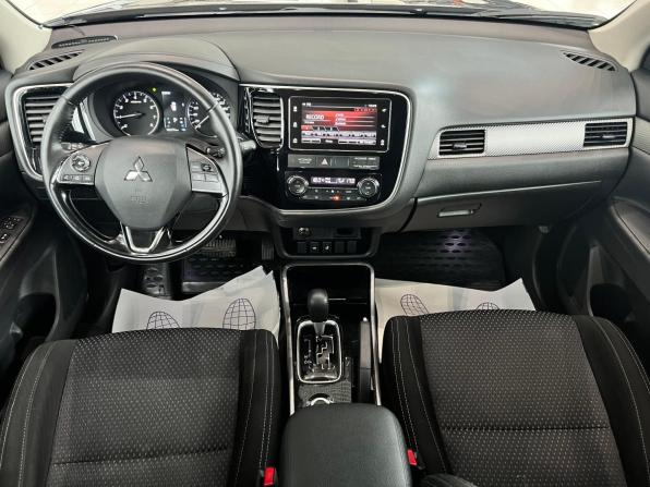 Mitsubishi Outlander III Рестайлинг 2 с пробегом 2017 года, цена 2 045 000 рублей, 102215 км, внедорожник, Автокод Объявления