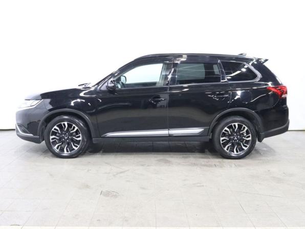 Mitsubishi Outlander III Рестайлинг 3 с пробегом 2022 года, цена 2 499 000 рублей, 95891 км, внедорожник, Автокод Объявления