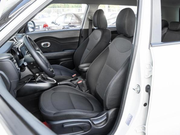 Kia Soul II Рестайлинг с пробегом 2018 года, цена 1 750 000 рублей, 101575 км, хэтчбек, Автокод Объявления