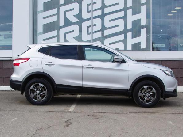 Nissan Qashqai II с пробегом 2018 года, цена 1 759 000 рублей, 83169 км, внедорожник, Автокод Объявления