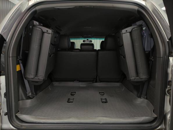 Toyota Land Cruiser Prado 120 Series Рестайлинг с пробегом 2007 года, цена 1 990 000 рублей, 315000 км, внедорожник, Автокод Объявления