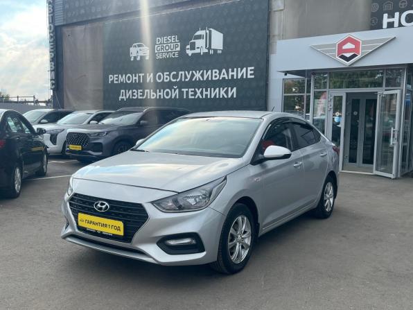 Hyundai Solaris II с пробегом 2017 года, цена 1 130 000 рублей, 146885 км, седан, Автокод Объявления