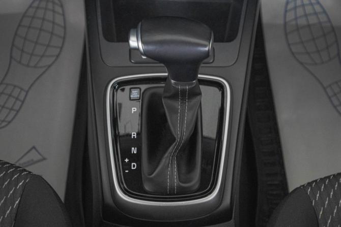 Kia Rio IV с пробегом 2019 года, цена 1 359 000 рублей, 106000 км, седан, Автокод Объявления