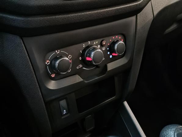Lada (ВАЗ) XRAY I с пробегом 2019 года, цена 739 000 рублей, 176635 км, хэтчбек, Автокод Объявления