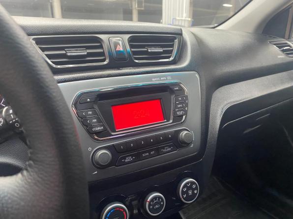 Kia Rio III с пробегом 2015 года, цена 750 000 рублей, 158003 км, седан, Автокод Объявления