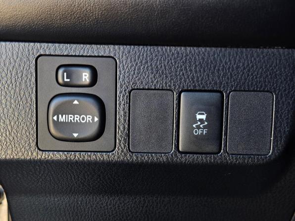 Toyota RAV4 IV (XA40) с пробегом 2013 года, цена 1 780 000 рублей, 183500 км, внедорожник, Автокод Объявления