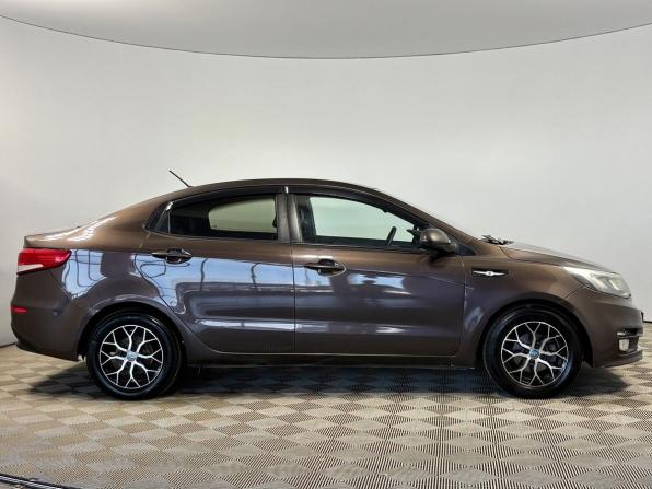 Kia Rio III Рестайлинг с пробегом 2016 года, цена 880 000 рублей, 88968 км, седан, Автокод Объявления