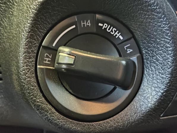 Toyota Hilux VIII Рестайлинг 2 с пробегом 2022 года, цена 5 695 000 рублей, 63000 км, пикап, Автокод Объявления