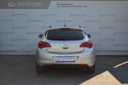Opel Astra J Старый Оскол  - изображение 12