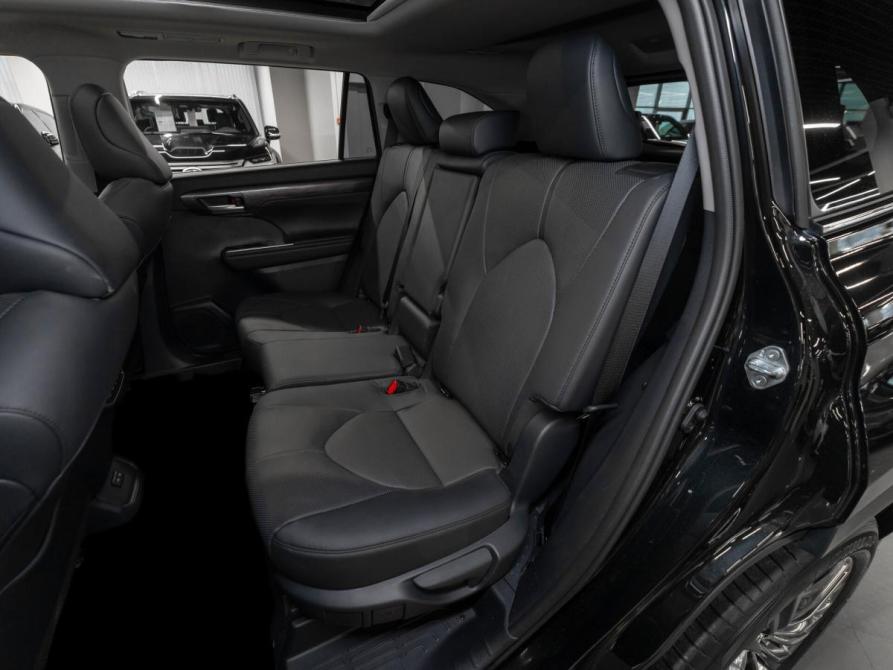 Toyota Highlander IV (XU70) Москва  - изображение 14