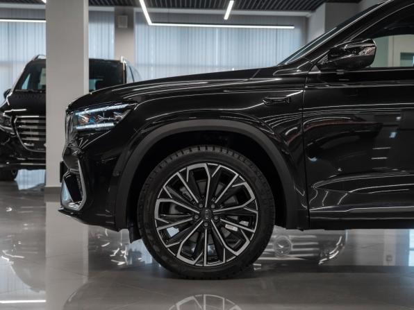 Geely Monjaro I Рестайлинг 2 с пробегом 2025 года, цена 4 000 000 рублей, 1000 км, внедорожник, Автокод Объявления