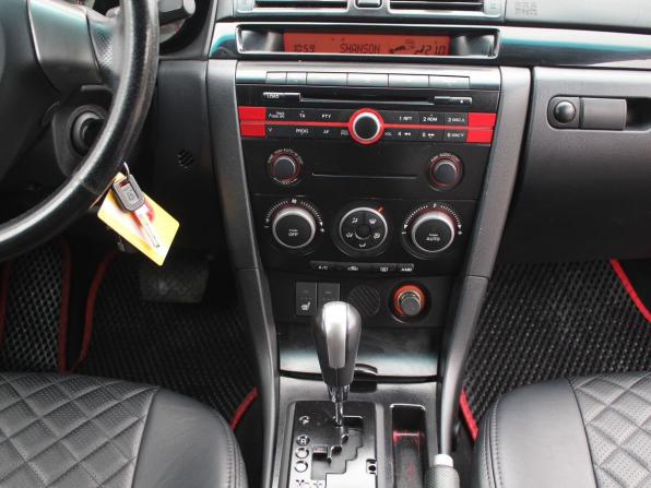 Mazda 3 I (BK) Рестайлинг с пробегом 2006 года, цена 395 000 рублей, 228700 км, седан, Автокод Объявления