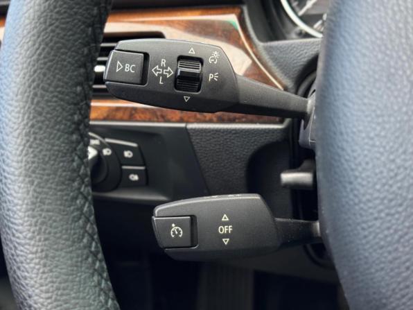 BMW 3 серии V (E90/E91/E92/E93) Рестайлинг с пробегом 2008 года, цена 955 000 рублей, 275831 км, седан, Автокод Объявления