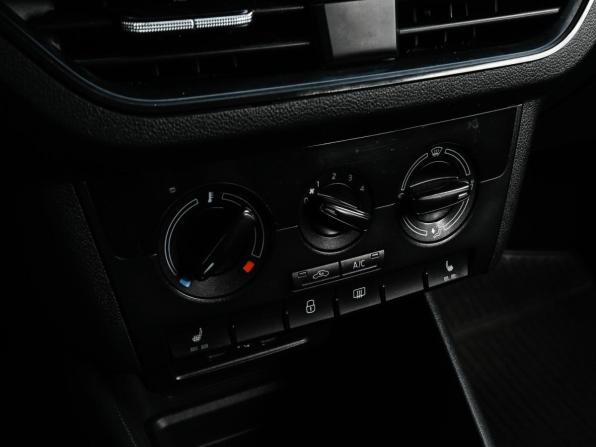 Skoda Rapid II с пробегом 2021 года, цена 1 299 000 рублей, 80138 км, лифтбек, Автокод Объявления