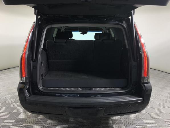 Cadillac Escalade IV с пробегом 2019 года, цена 4 900 000 рублей, 119114 км, внедорожник, Автокод Объявления
