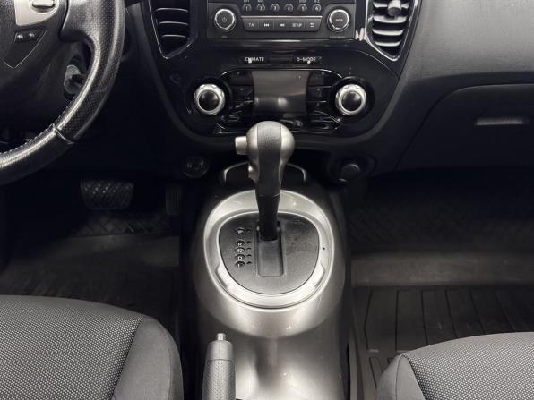 Nissan Juke I с пробегом 2012 года, цена 940 000 рублей, 185240 км, внедорожник, Автокод Объявления