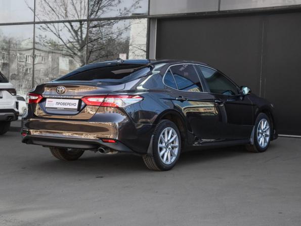 Toyota Camry VIII (XV70) Рестайлинг с пробегом 2021 года, цена 3 450 000 рублей, 45114 км, седан, Автокод Объявления