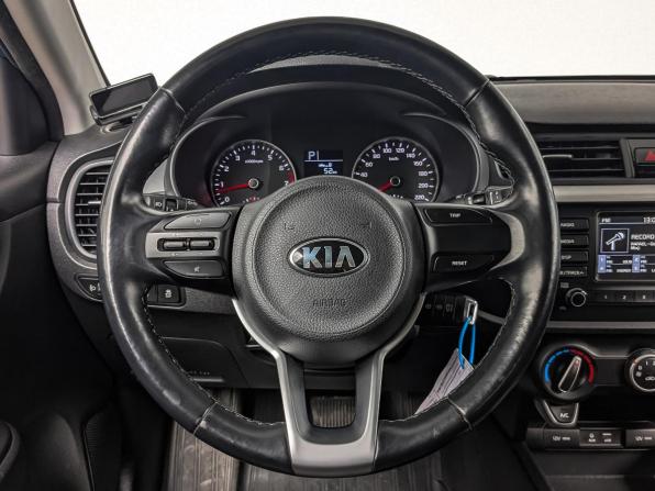 Kia Rio IV с пробегом 2018 года, цена 1 450 000 рублей, 61584 км, седан, Автокод Объявления