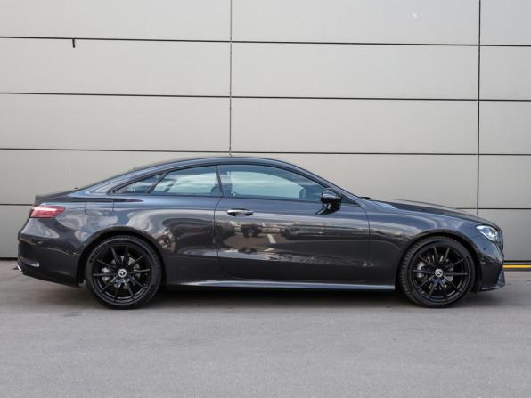 Mercedes-Benz E-Класс V (W213 S213 C238) Рестайлинг с пробегом 2021 года, цена 4 849 000 рублей, 93335 км, купе-хардтоп, Автокод Объявления