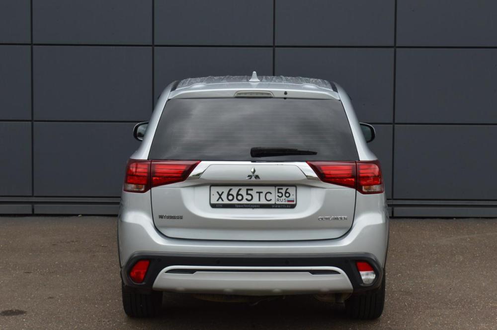 Mitsubishi Outlander III Рестайлинг 3 Оренбург  - изображение 5