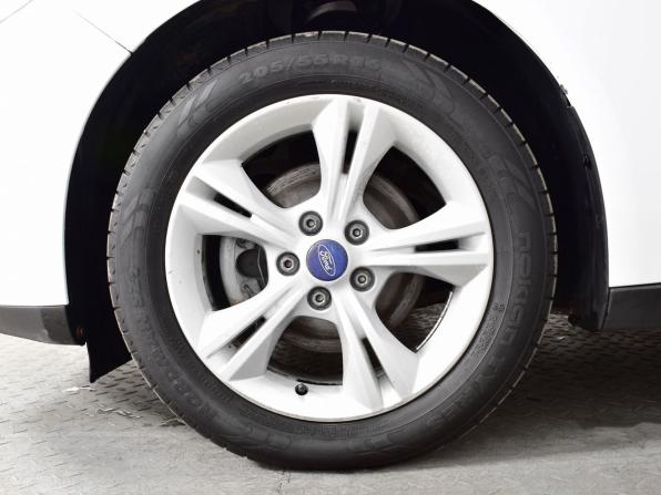 Ford Focus III с пробегом 2012 года, цена 880 995 рублей, 155487 км, хэтчбек, Автокод Объявления
