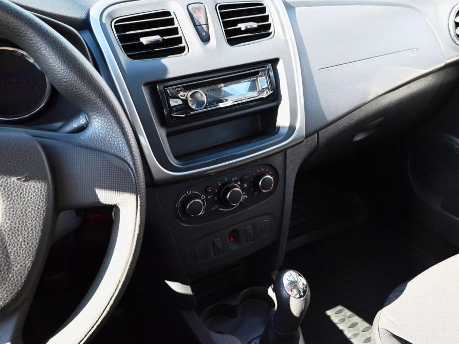 Renault Logan II Екатеринбург  - изображение 9