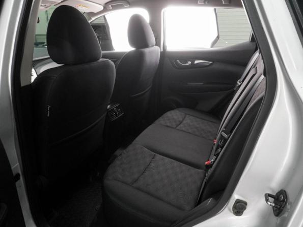 Nissan Qashqai II с пробегом 2018 года, цена 1 439 000 рублей, 164458 км, внедорожник, Автокод Объявления