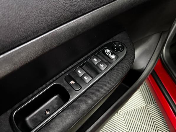 Peugeot 307 I Рестайлинг с пробегом 2006 года, цена 370 000 рублей, 175000 км, хэтчбек, Автокод Объявления