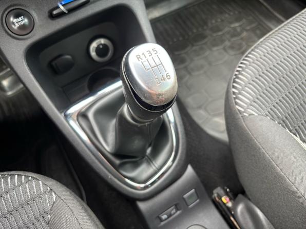 Renault Kaptur I с пробегом 2017 года, цена 1 599 000 рублей, 100000 км, внедорожник, Автокод Объявления
